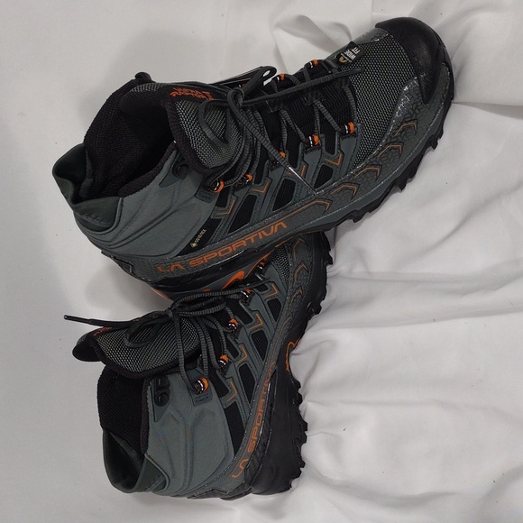 NWOB La Sportiva Carbon/Hawaiian Sun Ultra Raptor II Mid Wide GTX Boot Size 6 main image 10